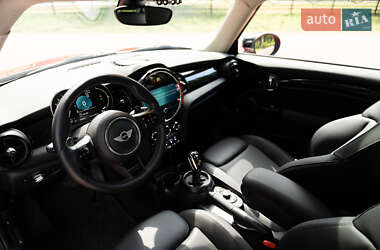 Хэтчбек MINI Cooper 2023 в 