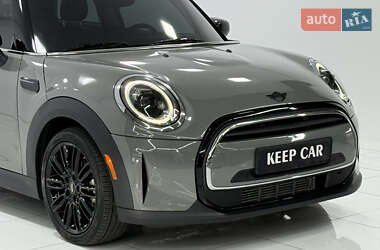 Хэтчбек MINI Cooper 2021 в 