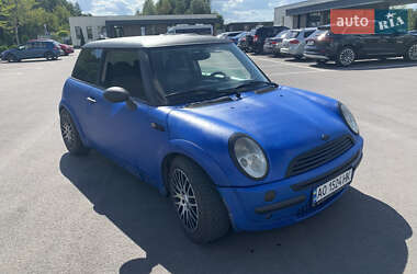 Хэтчбек MINI Cooper 2004 в 