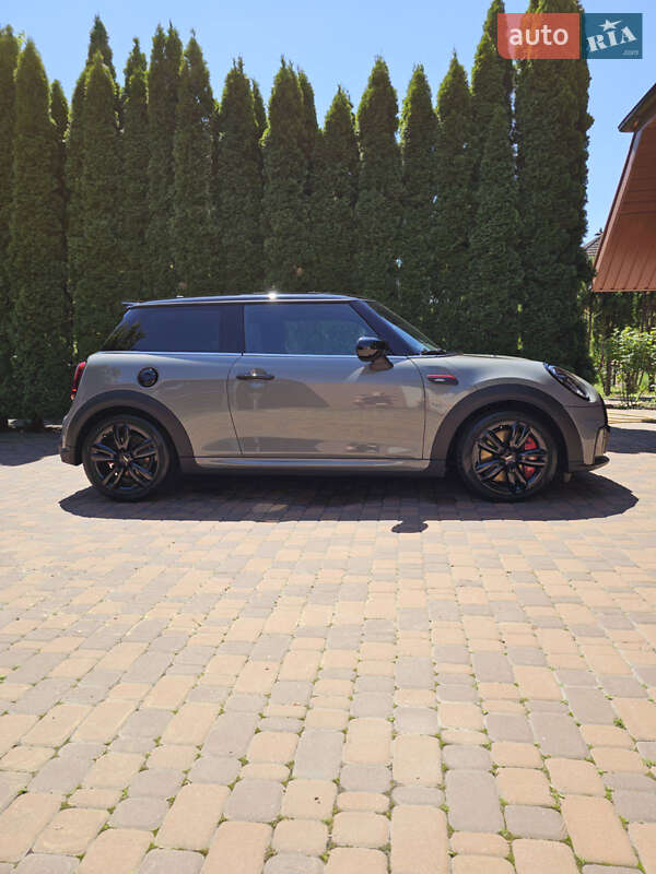 Хэтчбек MINI Cooper 2022 в Киеве фото 5 Хэтчбек MINI Cooper 2022 в Киеве