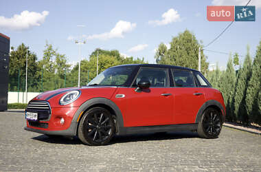 Хэтчбек MINI Cooper 2015 в 