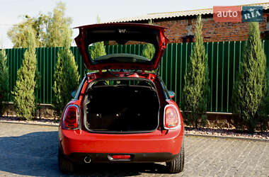 Хэтчбек MINI Cooper 2015 в 