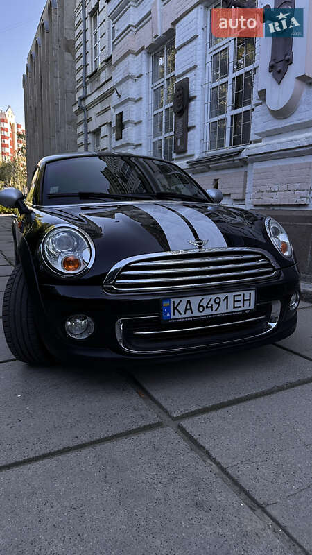 Хэтчбек MINI Cooper 2012 в Черкассах