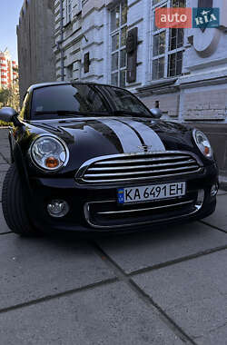 Хетчбек MINI Cooper 2012 в 