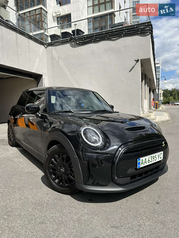 Хетчбек MINI Cooper 2022 в Києві