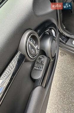 Хэтчбек MINI Cooper 2022 в 