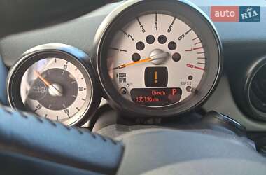 Хетчбек MINI Cooper 2011 в 