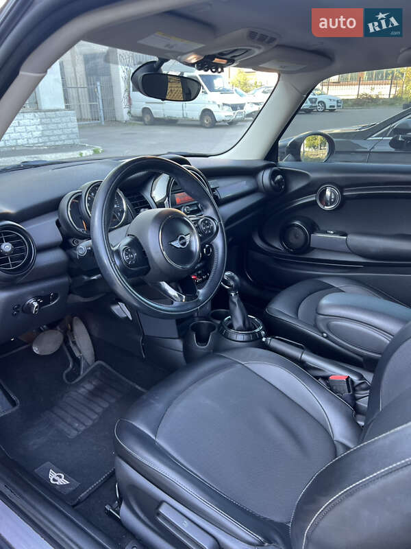 Хэтчбек MINI Cooper 2015 в Киеве