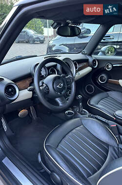 Хэтчбек MINI Cooper 2012 в 