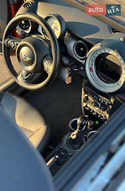 Хэтчбек MINI Cooper 2011 в 