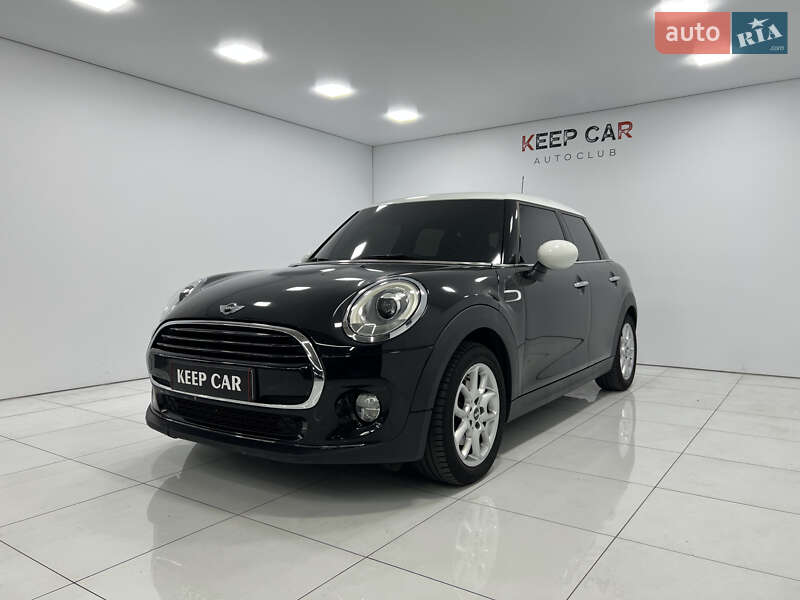Хэтчбек MINI Cooper 2017 в Одессе