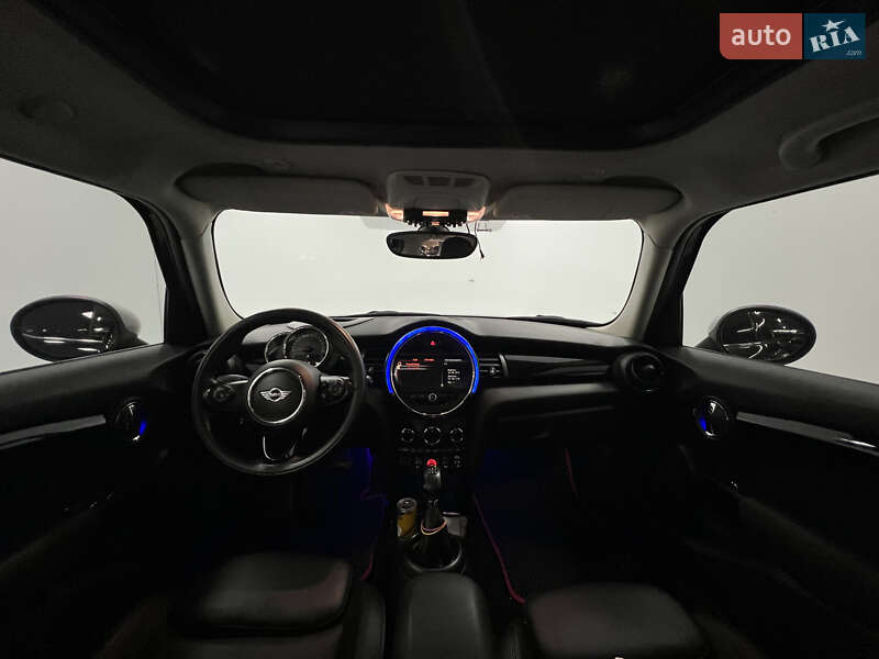Хэтчбек MINI Cooper 2017 в Одессе