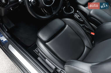 Хэтчбек MINI Cooper 2015 в 