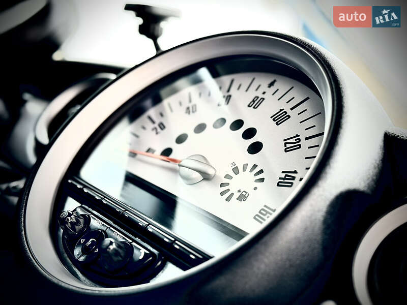 Хетчбек MINI Cooper 2013 в Кам'янець-Подільському