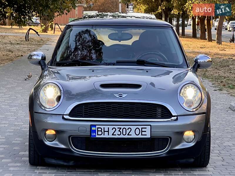 Хэтчбек MINI Cooper 2009 в Одессе фото 5 Хэтчбек MINI Cooper 2009 в Одессе