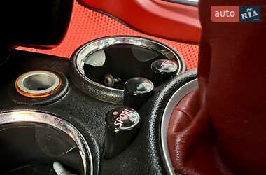 Хэтчбек MINI Cooper 2009 в 