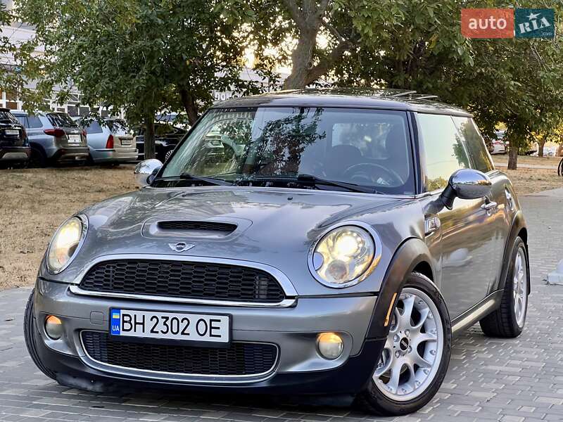 Хэтчбек MINI Cooper 2009 в Одессе фото 59 Хэтчбек MINI Cooper 2009 в Одессе
