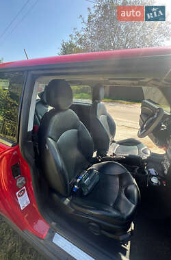 Хетчбек MINI Cooper 2010 в 