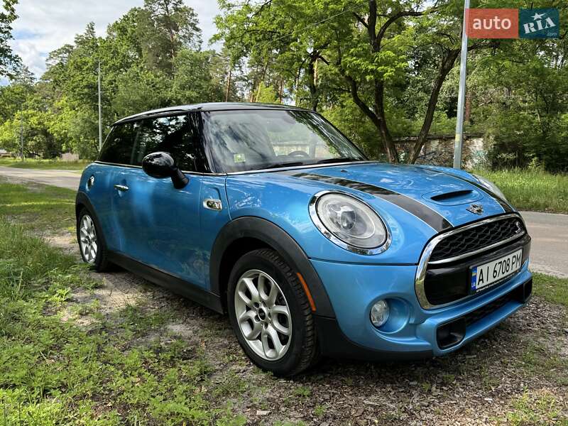 Хетчбек MINI Cooper 2015 в Києві