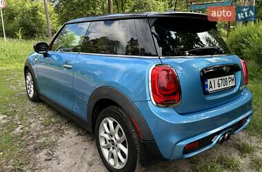 Хетчбек MINI Cooper 2015 в 