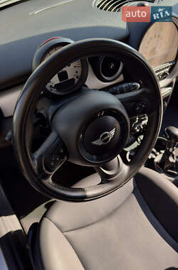 Хетчбек MINI Cooper 2013 в 
