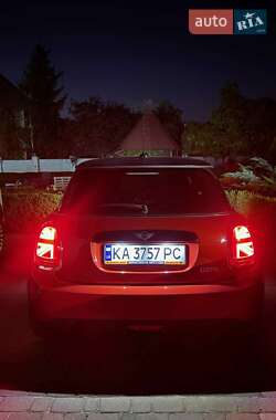 Хэтчбек MINI Cooper 2014 в 