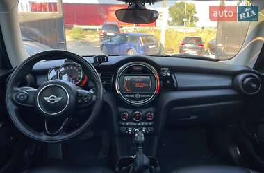 Хэтчбек MINI Cooper 2016 в 