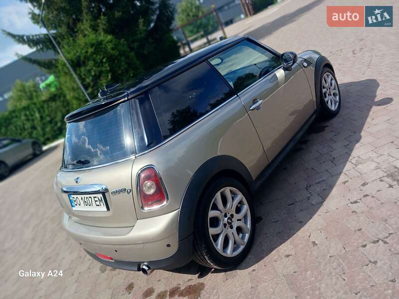 Хэтчбек MINI Cooper 2008 в Львове