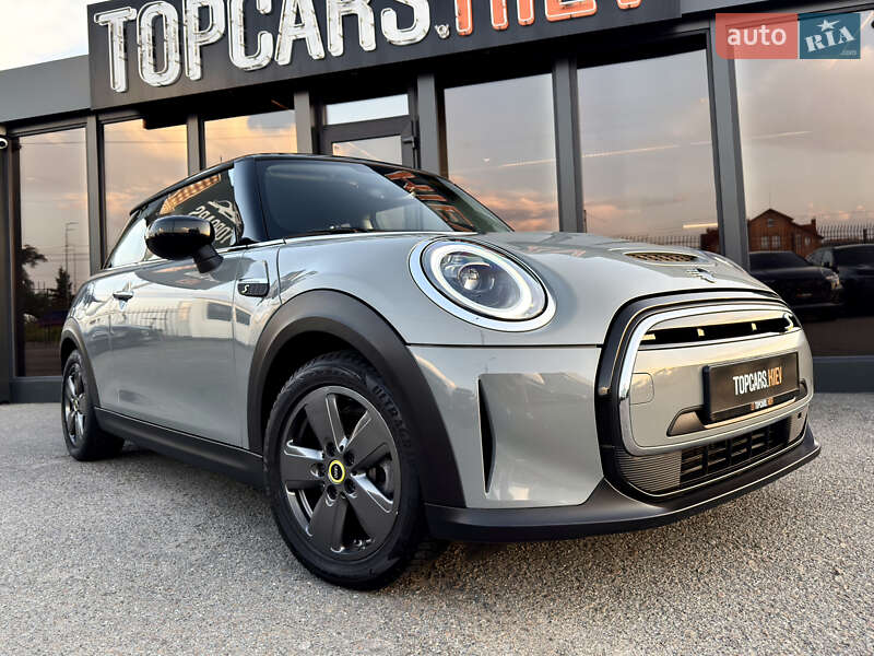 Хэтчбек MINI Cooper 2022 в Киеве