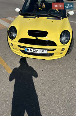 Хэтчбек MINI Cooper 2003 в Киеве