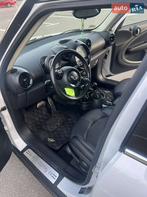 Хэтчбек MINI Cooper 2013 в Киеве