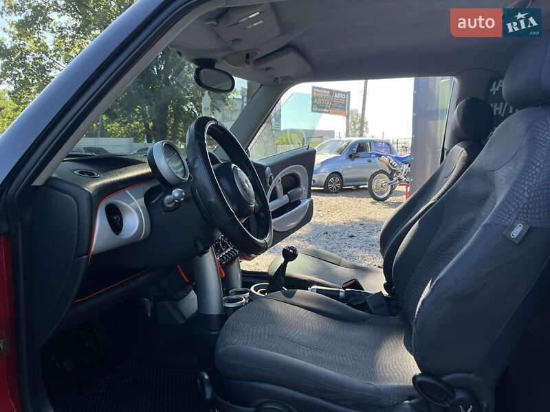 Хэтчбек MINI Cooper 2002 в Харькове фото 9 Хэтчбек MINI Cooper 2002 в Харькове