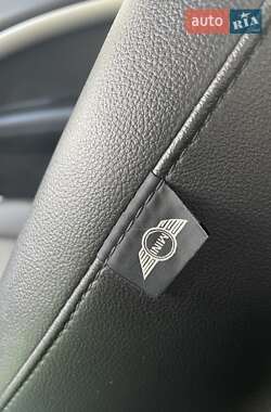 Хетчбек MINI Cooper 2013 в 