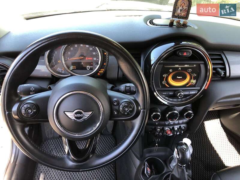 Хетчбек MINI Cooper 2017 в Кременчуці фото 8 Хетчбек MINI Cooper 2017 в Кременчуці