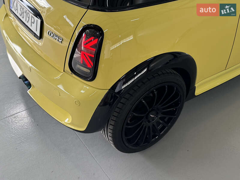 Хэтчбек MINI Cooper 2003 в Киеве фото 31 Хэтчбек MINI Cooper 2003 в Киеве