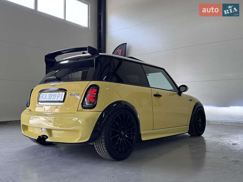 Хэтчбек MINI Cooper 2003 в Киеве фото 67 Хэтчбек MINI Cooper 2003 в Киеве