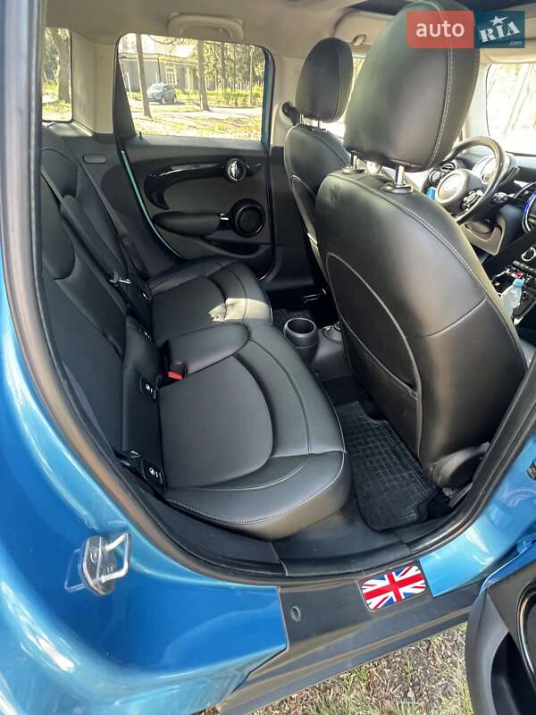 Хетчбек MINI Cooper 2015 в Києві