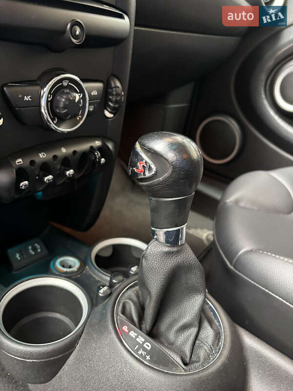 Хэтчбек MINI Cooper 2012 в Киеве