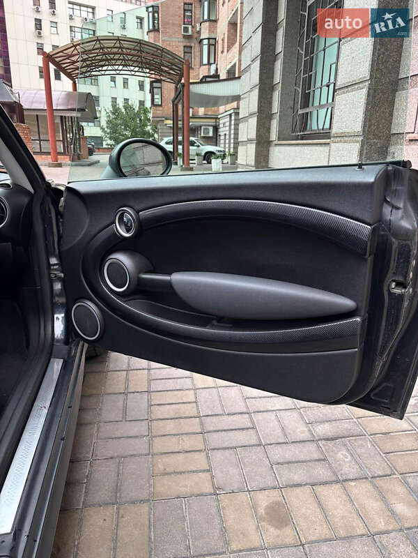 Хэтчбек MINI Cooper 2012 в Киеве