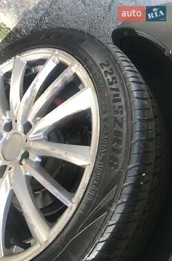 Позашляховик / Кросовер MINI Cooper 2010 в 