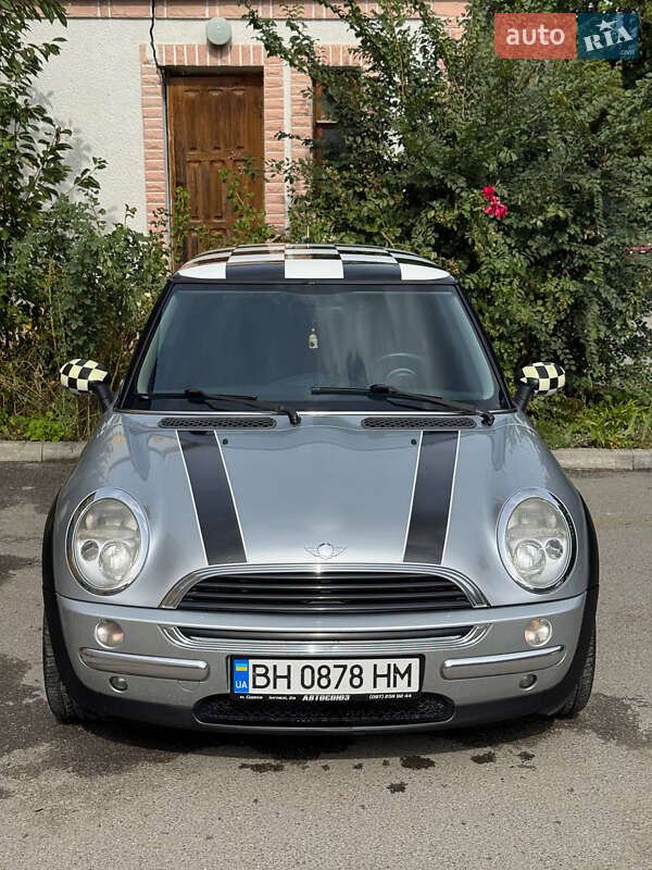 Хэтчбек MINI Cooper 2003 в Хмельницком