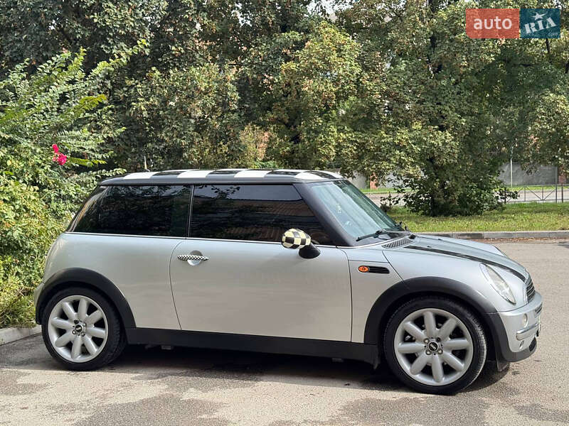 Хэтчбек MINI Cooper 2003 в Хмельницком