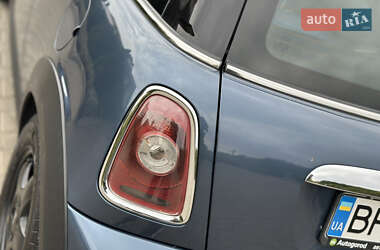Хэтчбек MINI Cooper 2009 в 