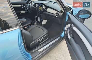 Хэтчбек MINI Cooper 2016 в 
