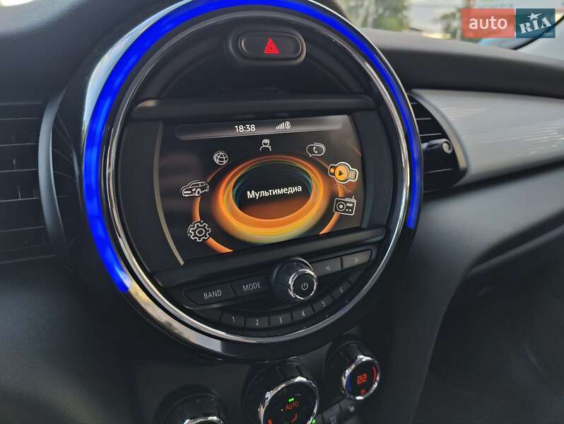 Хэтчбек MINI Cooper 2016 в Киеве фото 36 Хэтчбек MINI Cooper 2016 в Киеве