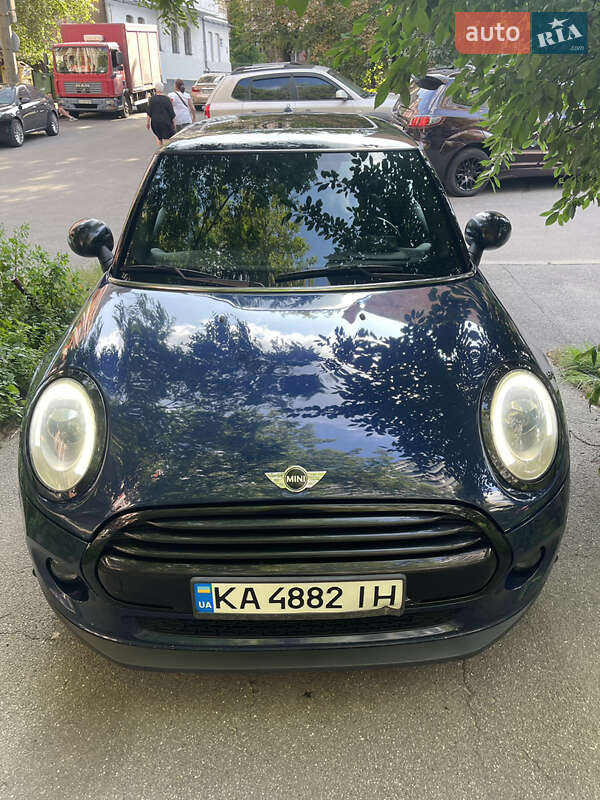 Хэтчбек MINI Cooper 2014 в Киеве
