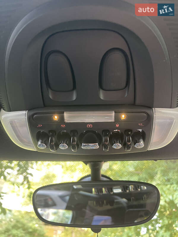 Хэтчбек MINI Cooper 2014 в Киеве