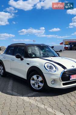 Хетчбек MINI Cooper 2016 в Одесі
