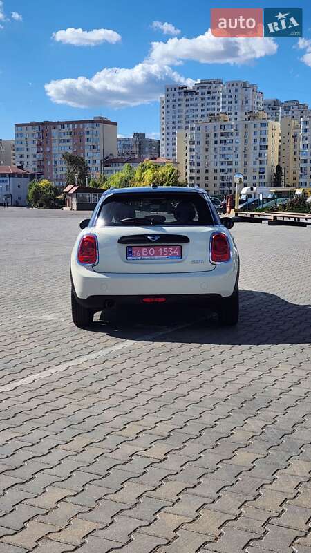 Хэтчбек MINI Cooper 2016 в Одессе