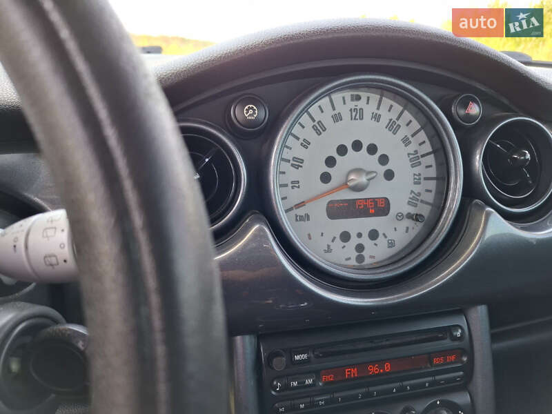 Хэтчбек MINI Cooper 2006 в Киеве